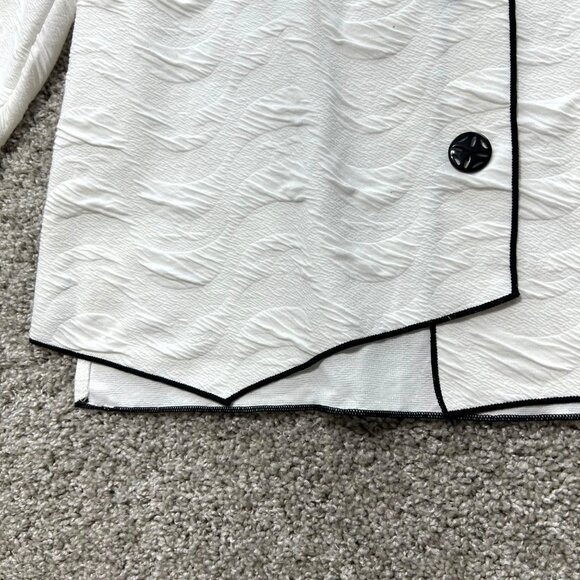 Kaktus Womens Asymmetrical Button Front Textured White Top XL - Picture 3 of 9